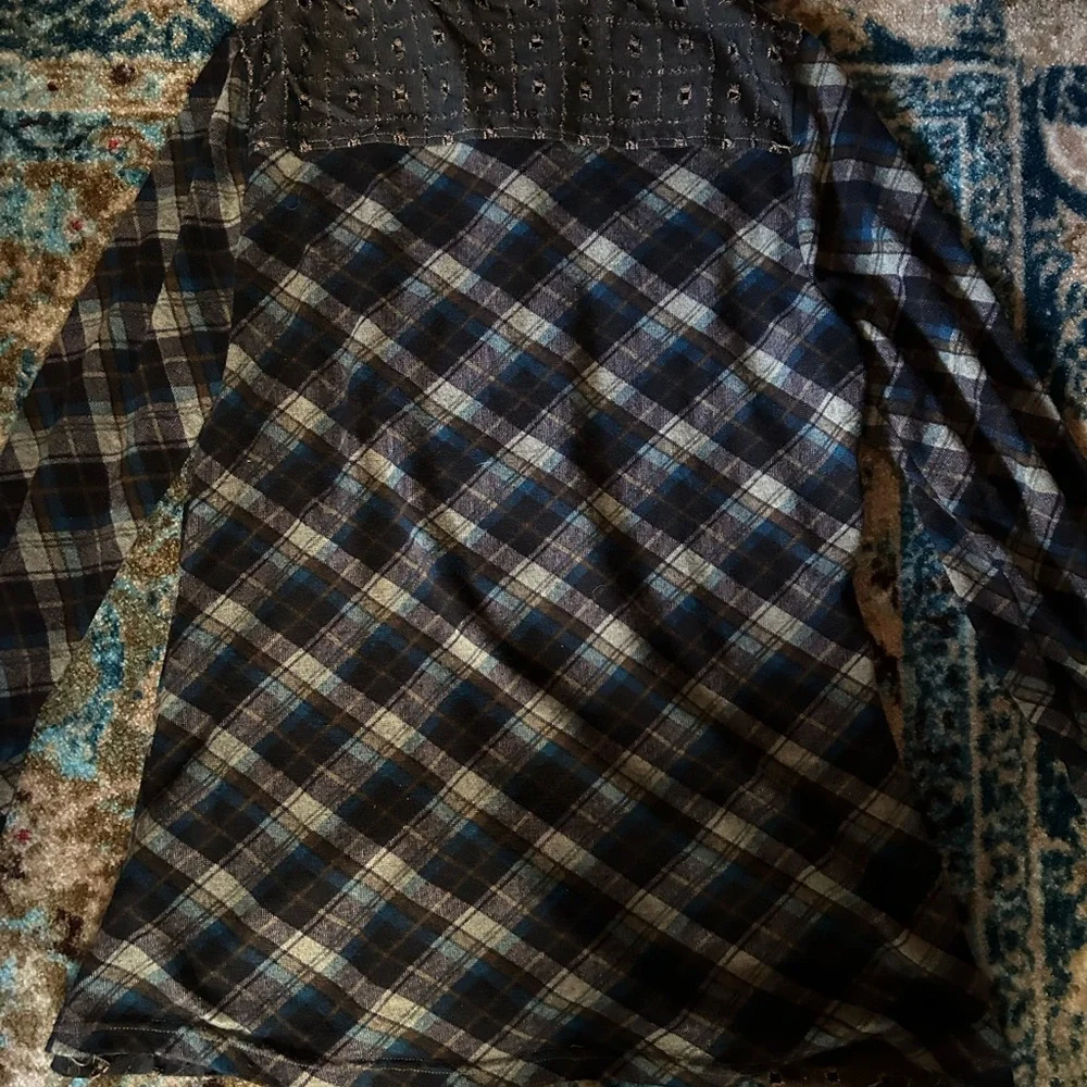 Simply Couture flannel Textured long shirt - Picture 3 of 9